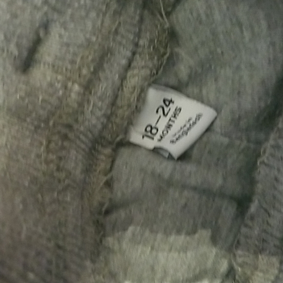 Lot of 3 gap pants 18-24mo - Picture 7 of 11